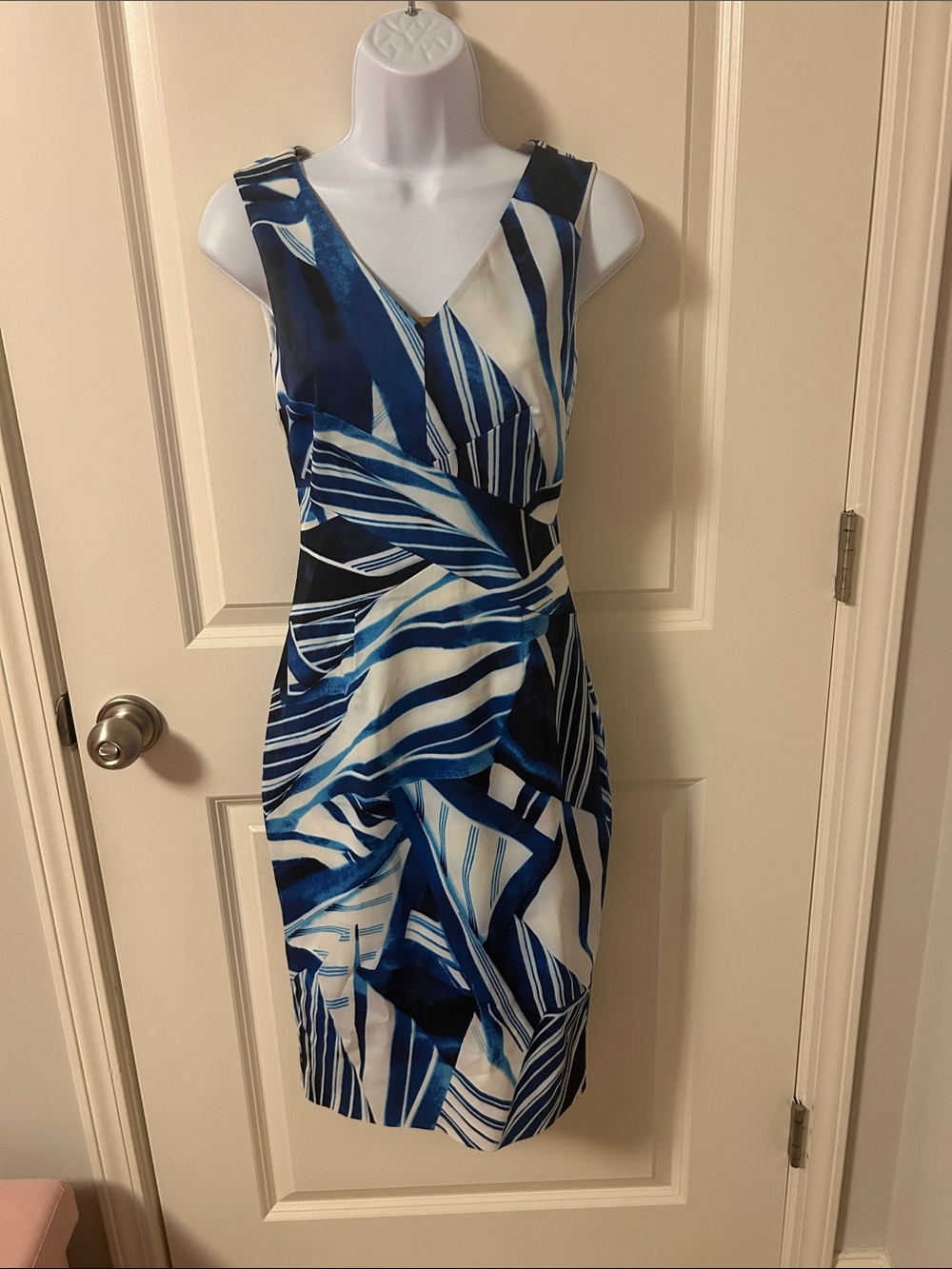 Karen Millen Blue & White Printed V-Neck Midi Dress